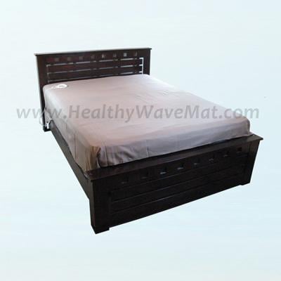 Queen Bed with bottom sheet
